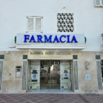 Farmacia Playas del Duque (Ldo. José Enrique Cavanna Fuentes)