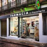 Farmacia La Espartería. Lcda. Genoveva Lucena Bello