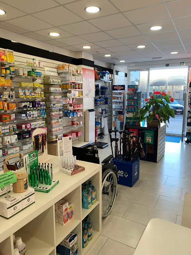 Farmacias En San Andrés De Llavaneras