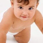 Primeros Pasos del Bebé: Gateo y Desarrollo Temprano